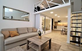 Roxy Studio 4A